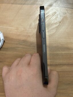 Predám Apple iPhone 13 PRO 128Gb Black Bežné Známky - 8