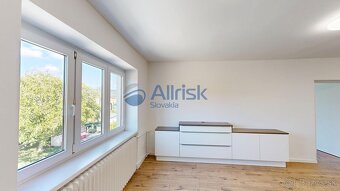 Dostupné bývanie s heslom bývajte dnes, plaťte neskôr 3-izb - 8