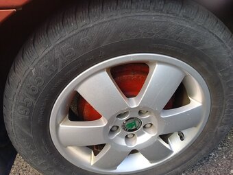 Predám škodu octaviu 1 - 8