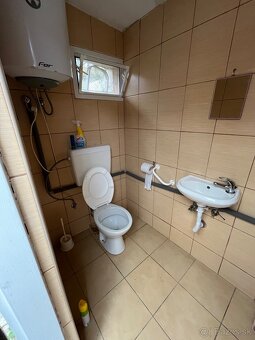 Útulná chatka na prodej - 8