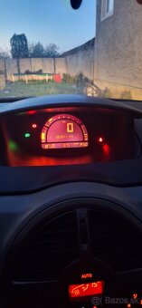 Renault Modus 1.5 dci 50kw 2006 - 8