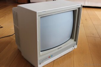 SANYO CRT Monitor pre 8 bit pocitace Commodore SinclairAtari - 8