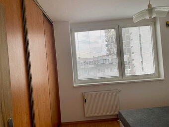 Na prenájom 2 izbový byt s garážou na Podzáhradnej ulici - 8