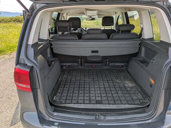 VW Touran 2.0 TDI, 103 kw, diesel, manuál - 8