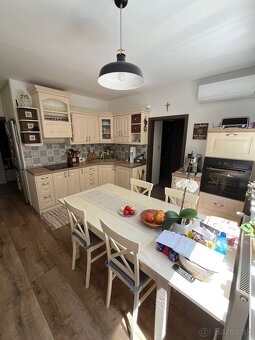 Na predaj 3-izbový byt, 75 m² – Krásna ulica, Galanta - 8