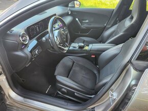 Predám Mercedes-Benz CLA Kupé 220 4matic A/T - 8