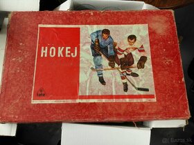 Retro staré hračky - autíčka, stolní hry, dětské pistolky - 8