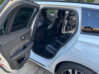 Volvo V60 B4 R-Design 2.0D 145kW rv.2021 - 8