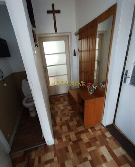 Ponúkame na predaj rodinný dom v obci Jakubov. - 8