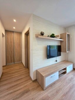 1,5i byt Miškovecká, po rekonštrukcii + loggia, zariadený - 8