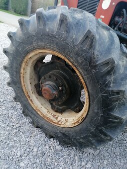 Vymením pneumatiky a disky Zetor - 8