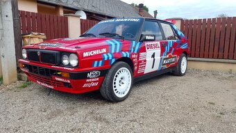 LANCIA Delta HF Integrále - 8