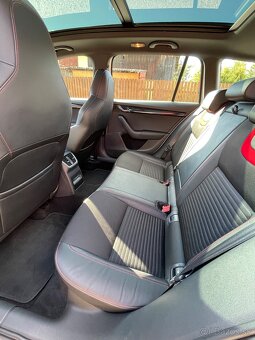 Skoda Octavia 3 RS - 8