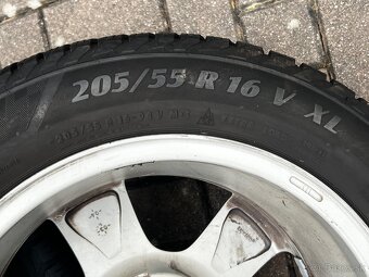 Peugeot 4x108 6,5J R16 205/55 - 8