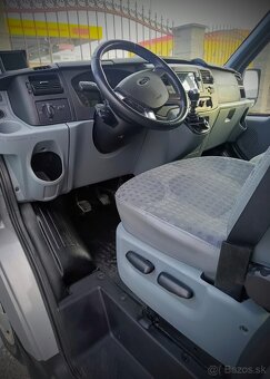 FORD TRANSIT BUS 2012 - 8