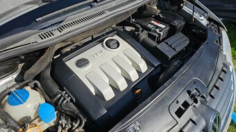 Touran 1,9 TDi BKC 2006 - 8