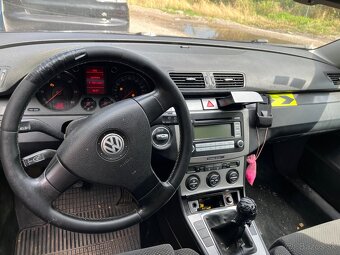 Predám ND na VW Passat B6 Variant 2.0TDI - 8