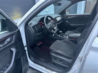 ŠKODA KODIAQ SPORTLINE 4x4 2.0 TDI 110KW TAŽNÉ cockpit m2023 - 8