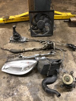 ŠKODA FABIA 2 , 1.2 HTP 40kw na náhradné diely - 8