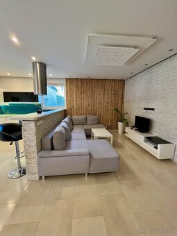 Rodinný dom s 5 apartmánmi (možná hypotéka) – Budimír,Košice - 8