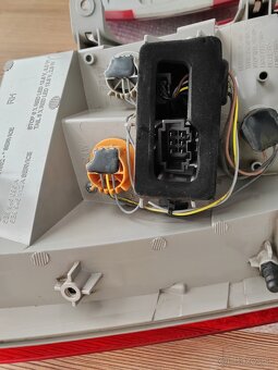 Škoda Octavia 3 combi zadné svetlá - 8