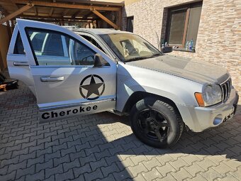 Jeep grand cherokee - 8