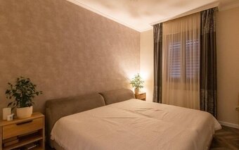 Dvojgeneračný štýlovo zariadený rod. dom - Mosonmagyaróvár - 8