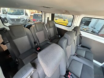 Ford Transit Custom 2.2 TDCi Ambiente L1H1 T310 - 9. Miest - 8