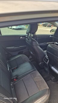 Kia Sportage 1.6 GDI - 8