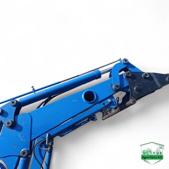 Čelný nakladač TUR LS LL4104 – LS MT3.60 / MT3.50 - 8