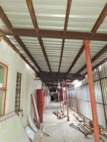 Prenajom skladových priestorov o celkovej rozlohe 960 m2 - 8