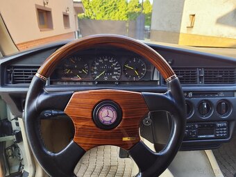 Mercedes 2.0 benzín W201, 190 - 8