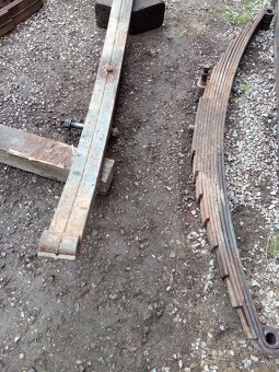 Predné a zadné perá Liaz - 8