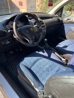 Predám Peugeot 206 - 8
