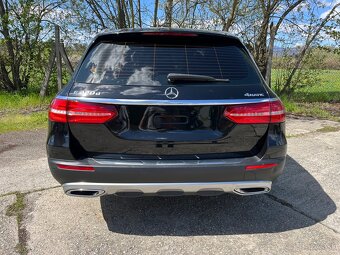Mercedes Benz E220d All Terrain 4matic 11/2019 Historia MB - 8