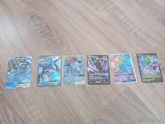 Pokémon karty - 8