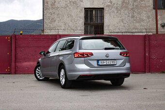 Volkswagen Passat Variant 1.6 TDI 88Kw - 8