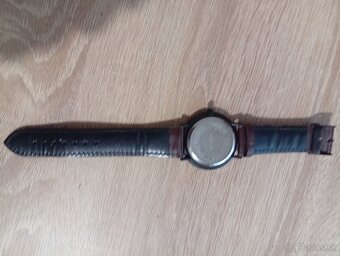 Predám tieto dvoje hodinky - 8