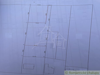 Pozemok pre výstavbu rodinného domu na polosamote neďaleko - 8