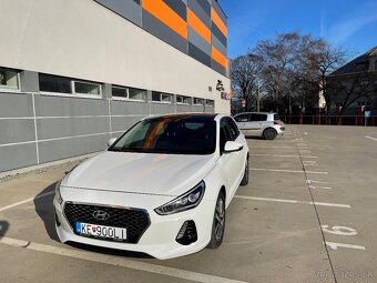 Hyundai i30 1.4 T-GDi Family 7DCT - 8