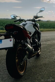 Honda cb650f 2015abs - 8