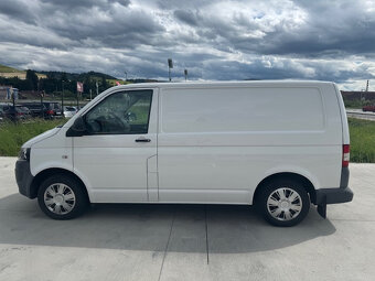 Volkswagen Transporter T5 2.0 TDI AKONTACIA OD 0% - 8