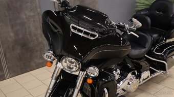 Harley Davidson Electra glide Ultra Limited - 8