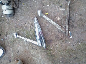 Auto veterán veci plechovky - 8