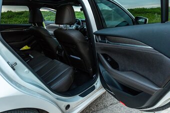 Mazda 6 Wagon 2.5 Skyactiv-G194 Takumi Plus A/T - 8