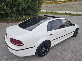 VW PHAETON 4.2 V8 5m - 8