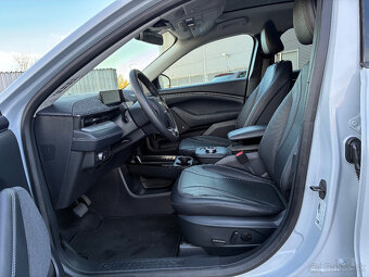 Ford Mustang Mach-E 75.7kWh RWD STD ODPOCET DPH - 8