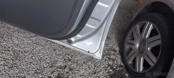 Toyota land cruiser 120 - 8