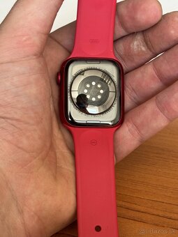 Apple Watch 7 45mm GPS product Red - 8