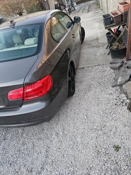 Bmw 320d e92 lci - 8